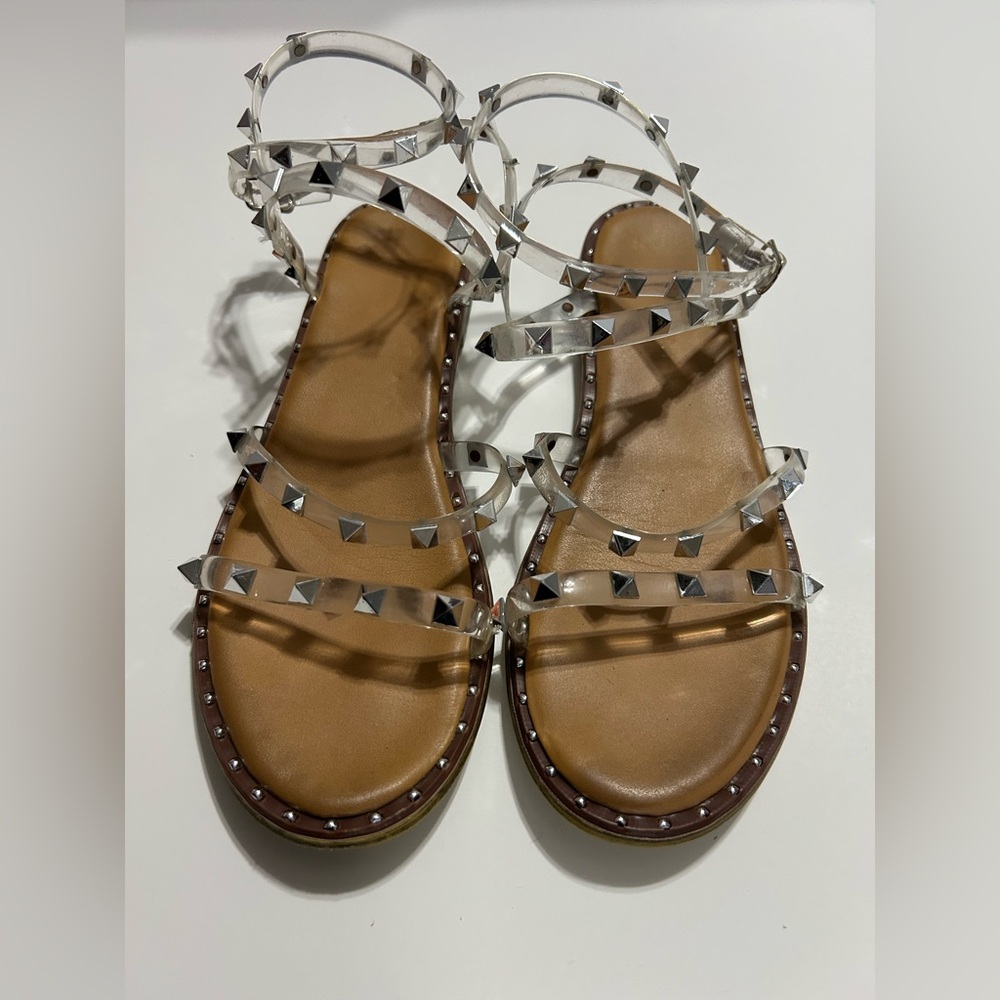 Madden Girl Fairway Sandals Women's Sz8 Strappy Studded Ankle Strap Buckle